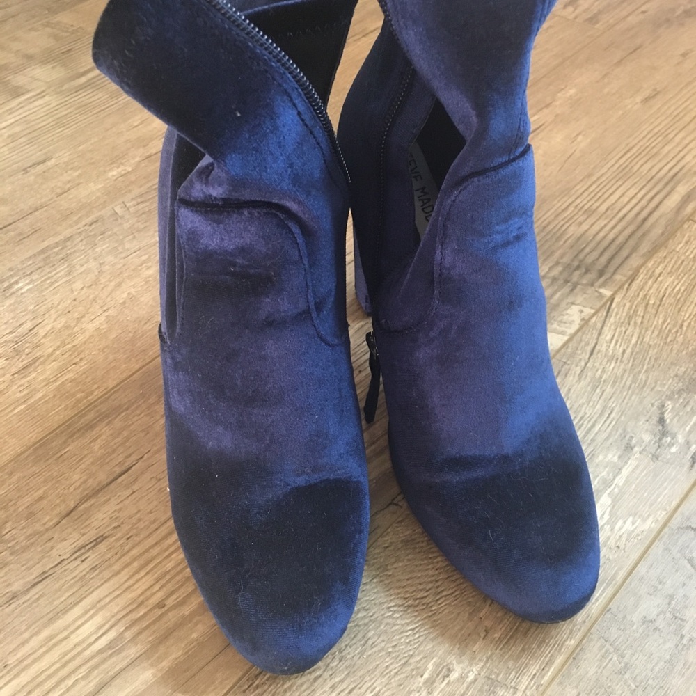 Steve Madden booties size 8